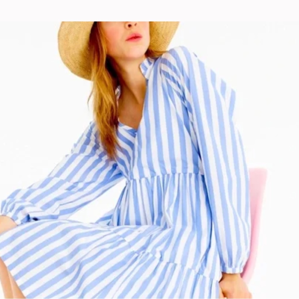 J CREW. ADORABLE POPOVER DRESS